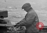Standbild Köder Fisch zubereitet Boston Massachusetts USA, 1935, aus Sekunde 6 historischem Filmmaterial Videoclip 65675046915