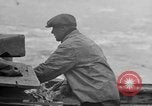 Standbild Köder Fisch zubereitet Boston Massachusetts USA, 1935, aus Sekunde 15 historischem Filmmaterial Videoclip 65675046915