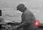 Standbild Köder Fisch zubereitet Boston Massachusetts USA, 1935, aus Sekunde 18 historischem Filmmaterial Videoclip 65675046915