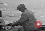 Standbild Köder Fisch zubereitet Boston Massachusetts USA, 1935, aus Sekunde 27 historischem Filmmaterial Videoclip 65675046915