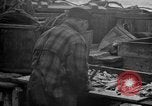 Standbild Köder Fisch zubereitet Boston Massachusetts USA, 1935, aus Sekunde 48 historischem Filmmaterial Videoclip 65675046915
