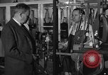 Immagine di Pelletteria United States USA, 1950, secondo 3 filmato di repertorio 65675046917
