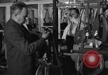 Immagine di Pelletteria United States USA, 1950, secondo 10 filmato di repertorio 65675046917
