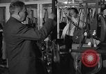 Immagine di Pelletteria United States USA, 1950, secondo 11 filmato di repertorio 65675046917