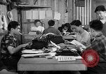Standbild Internierung der japanischen San Bruno California USA, 1942, aus Sekunde 26 historischem Filmmaterial Videoclip 65675046920