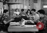 Standbild Internierung der japanischen San Bruno California USA, 1942, aus Sekunde 29 historischem Filmmaterial Videoclip 65675046920