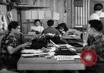 Standbild Internierung der japanischen San Bruno California USA, 1942, aus Sekunde 44 historischem Filmmaterial Videoclip 65675046920