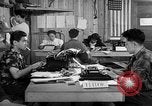 Standbild Internierung der japanischen San Bruno California USA, 1942, aus Sekunde 50 historischem Filmmaterial Videoclip 65675046920