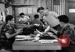 Standbild Internierung der japanischen San Bruno California USA, 1942, aus Sekunde 58 historischem Filmmaterial Videoclip 65675046920