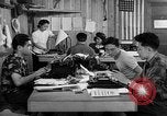 Standbild Internierung der japanischen San Bruno California USA, 1942, aus Sekunde 60 historischem Filmmaterial Videoclip 65675046920