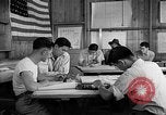 Image l'internement de Japonais San Bruno California USA, 1942, de la seconde 5 séquences d'archives historiques vidéo 65675046921