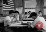 Image l'internement de Japonais San Bruno California USA, 1942, de la seconde 9 séquences d'archives historiques vidéo 65675046921