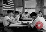 Image l'internement de Japonais San Bruno California USA, 1942, de la seconde 14 séquences d'archives historiques vidéo 65675046921