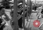 Image porte principale de Santa Anita Centre d'assemblage Santa Anita California USA, 1942, de la seconde 41 séquences d'archives historiques vidéo 65675046927