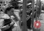 Image porte principale de Santa Anita Centre d'assemblage Santa Anita California USA, 1942, de la seconde 42 séquences d'archives historiques vidéo 65675046927