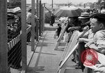 Image porte principale de Santa Anita Centre d'assemblage Santa Anita California USA, 1942, de la seconde 61 séquences d'archives historiques vidéo 65675046927