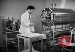 Immagine di Sterilizzatore in ospedale Santa Anita California USA, 1942, secondo 7 filmato di repertorio 65675046930