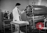 Immagine di Sterilizzatore in ospedale Santa Anita California USA, 1942, secondo 9 filmato di repertorio 65675046930