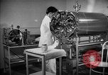 Immagine di Sterilizzatore in ospedale Santa Anita California USA, 1942, secondo 26 filmato di repertorio 65675046930