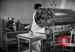 Immagine di Sterilizzatore in ospedale Santa Anita California USA, 1942, secondo 32 filmato di repertorio 65675046930