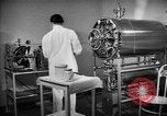 Immagine di Sterilizzatore in ospedale Santa Anita California USA, 1942, secondo 40 filmato di repertorio 65675046930