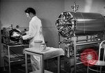 Immagine di Sterilizzatore in ospedale Santa Anita California USA, 1942, secondo 46 filmato di repertorio 65675046930