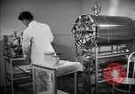 Immagine di Sterilizzatore in ospedale Santa Anita California USA, 1942, secondo 51 filmato di repertorio 65675046930
