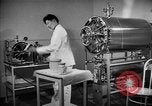Immagine di Sterilizzatore in ospedale Santa Anita California USA, 1942, secondo 56 filmato di repertorio 65675046930