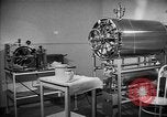 Immagine di Sterilizzatore in ospedale Santa Anita California USA, 1942, secondo 61 filmato di repertorio 65675046930