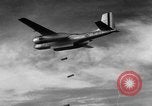 Immagine di Francese B-26 bombardieri Indocina, 1954, secondo 23 filmato di repertorio 65675046933