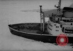 Image Navire canadien D'Iberville Canada, 1958, de la seconde 27 séquences d'archives historiques vidéo 65675046942
