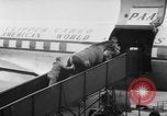 Immagine di American horse jumping team New York United States USA, 1956, secondo 25 filmato di repertorio 65675046949