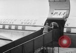 Immagine di American horse jumping team New York United States USA, 1956, secondo 28 filmato di repertorio 65675046949