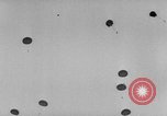 Standbild Air Borne "Operation arktischen Nacht" Thule Grönland, 1956, aus Sekunde 35 historischem Filmmaterial Videoclip 65675046951
