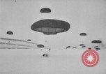 Standbild Air Borne "Operation arktischen Nacht" Thule Grönland, 1956, aus Sekunde 41 historischem Filmmaterial Videoclip 65675046951