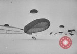 Standbild Air Borne "Operation arktischen Nacht" Thule Grönland, 1956, aus Sekunde 42 historischem Filmmaterial Videoclip 65675046951