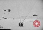 Standbild Air Borne "Operation arktischen Nacht" Thule Grönland, 1956, aus Sekunde 44 historischem Filmmaterial Videoclip 65675046951