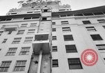 Standbild Das El Cortez Hotel Aufzug aus Glas San Diego California USA, 1956, aus Sekunde 26 historischem Filmmaterial Videoclip 65675046956