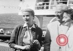 Standbild Grace Kelly Atlantik, 1956, aus Sekunde 29 historischem Filmmaterial Videoclip 65675046957