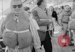 Standbild Grace Kelly Atlantik, 1956, aus Sekunde 46 historischem Filmmaterial Videoclip 65675046957