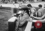 Standbild Stierkampf Kolumbien, 1956, aus Sekunde 16 historischem Filmmaterial Videoclip 65675046959