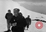 Image l'Etna éclate Italie, 1956, de la seconde 11 séquences d'archives historiques vidéo 65675046962