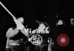 Standbild Börse in Brand Wien Österreich, 1956, aus Sekunde 4 historischem Filmmaterial Videoclip 65675046963