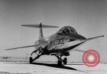 Standbild F-10 Starfighter Jet Palmdale California USA, 1956, aus Sekunde 9 historischem Filmmaterial Videoclip 65675046964