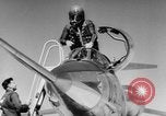 Standbild F-10 Starfighter Jet Palmdale California USA, 1956, aus Sekunde 19 historischem Filmmaterial Videoclip 65675046964