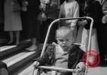 Standbild Jim Garner Hämophilie San Francisco California USA, 1956, aus Sekunde 13 historischem Filmmaterial Videoclip 65675046965