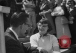 Standbild Jim Garner Hämophilie San Francisco California USA, 1956, aus Sekunde 15 historischem Filmmaterial Videoclip 65675046965