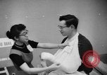 Standbild Jim Garner Hämophilie San Francisco California USA, 1956, aus Sekunde 32 historischem Filmmaterial Videoclip 65675046965