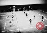 Image Monde Championnat de volley-ball Paris France, 1956, de la seconde 38 séquences d'archives historiques vidéo 65675046973