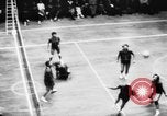 Image Monde Championnat de volley-ball Paris France, 1956, de la seconde 46 séquences d'archives historiques vidéo 65675046973